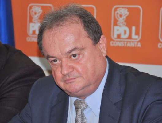 Blaga: Eu nu pot face cadou partidul cuiva